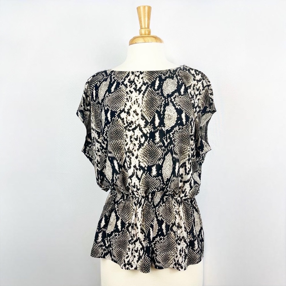 Isabella Rodriguez Snake Print Peplum Blouse - MEDIUM